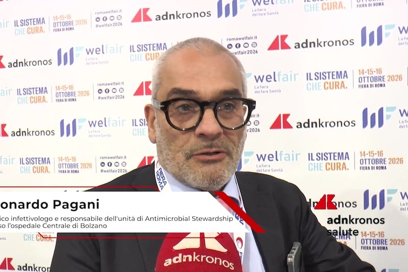 Infettivologo Pagani: "Igiene mani fondamentale contro batteri multiresistenti"