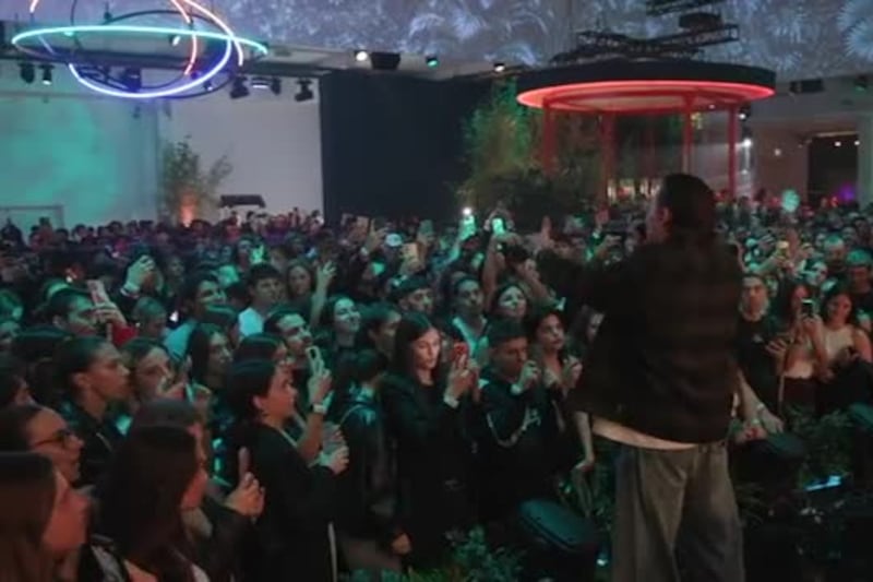 JTI, a Milano un giardino della creatività tra musica e innovazione