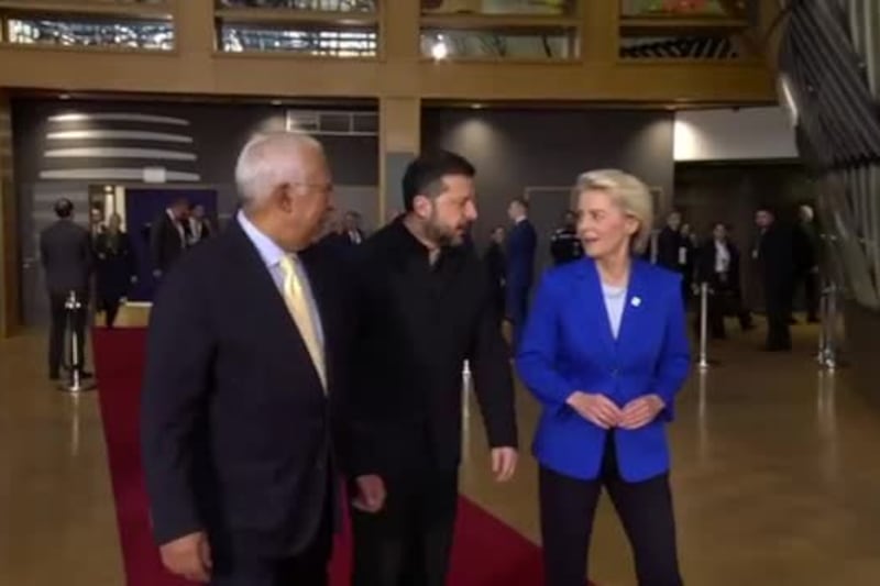 Si inasprisce lo strappo tra Usa e Ucraina, Zelensky punta sulla UE