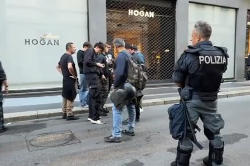 Negozi chiusi e saracinesche abbassate nel quadrilatero della moda
