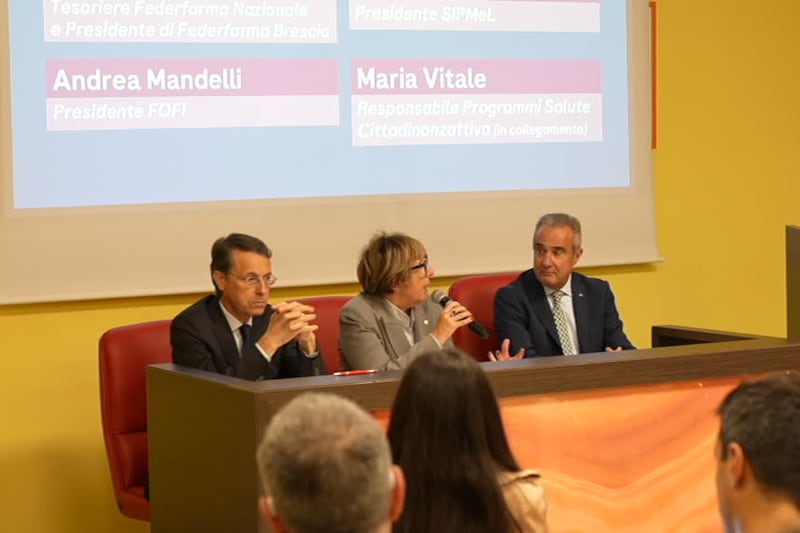 Analisi, arriva la refertazione direttamente in farmacia