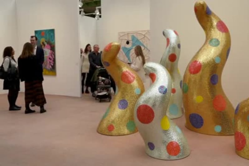 Art Basel Paris, l'ombra delle manifestazioni non ferma il mercato