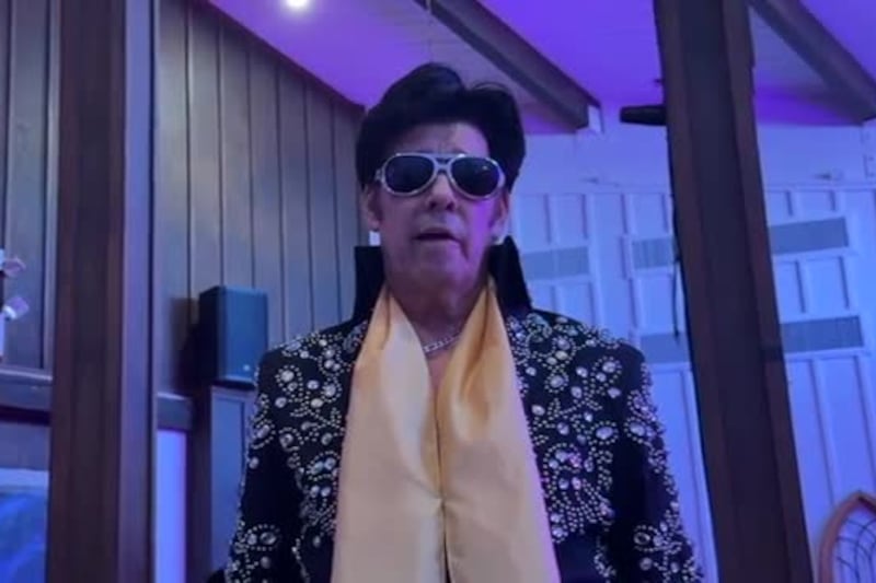 Ron DeCar: l'Elvis più gettonato che sposa le coppie a Las Vegas