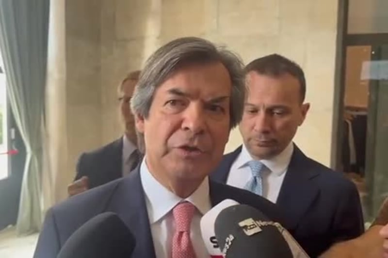 IntesaSp, Messina: rilancio Opas su Mps? "Assolutamente no"